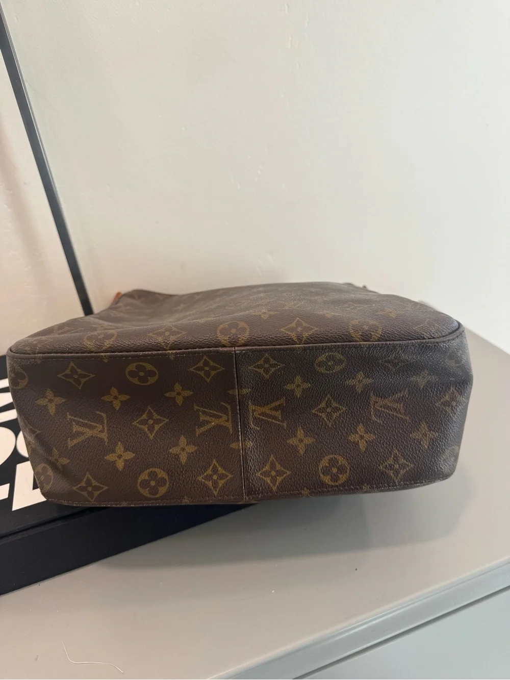 Louis Vuitton Monogram looping Shoulder Bag